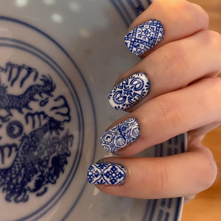 Stop saving the good china for "special occasions." Every day of your life is a special occasion. Start living now. Our Wild Heart plates feature intricate details for amazing nail art in a single stamp. 💙 Just add polish! 💅Mani x @rosalieisnails Get the Look: Wild Heart Stamping Plates (m014 & M015) Special Occasion, Nail Designs, China Nails, Nail Art Stamping Plates, Nail Stamping Plates, Nail Stamping Designs, Nail Patterns, Nail Stamper, Nail Art Diy