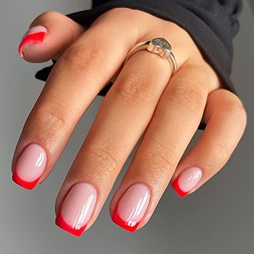 French Tip Acrylic Nails, French Tip Nails, Short French Tip Nails, Red Tip Nails, Short Press On Nails, Dipped Nails, Short Acrylic Nails Designs, Nail Tips, Cute Gel Nails