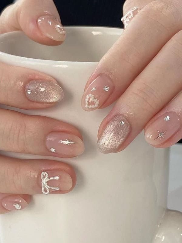 Korean bow nails: silver cat eye nails with a ribbon charm Nail Designs, Sweet Style, Korean Nails, Korean Nail Art, Cute Nails, Nail Charms, Nail Inspo, Pretty Nails, Nail Gems
