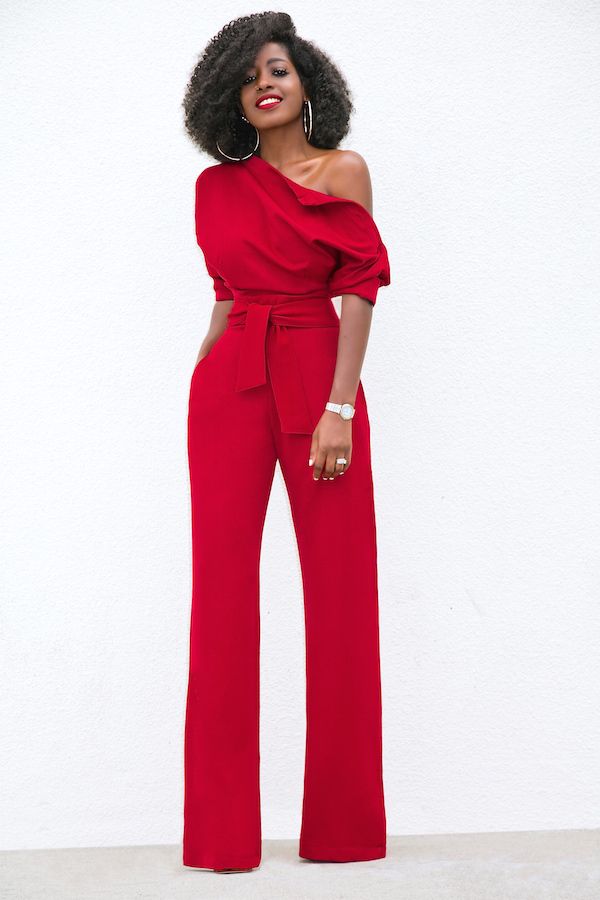 Jumpsuit Style, Classy Jumpsuit, Style Pantry, Stylish Work Attire, Graduation Outfit, Jumpsuit With Sleeves, Looks Chic, Jumpsuit Fashion, Classy Dress