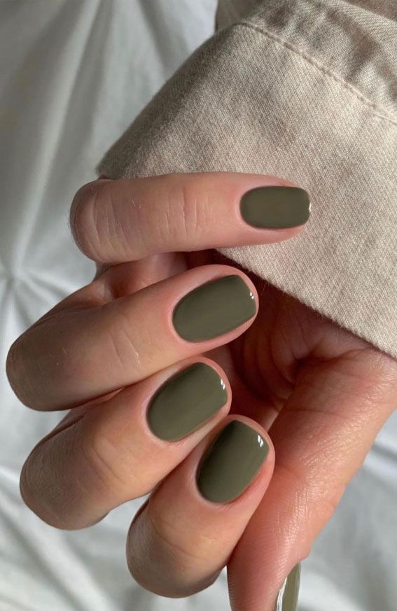 25. Green Khaki Short Nail Design Do you realize that the power of gorgeous nails make us feel like we wear beautiful jewelry on... Nature Tattoos, Shellac Nails Fall, Maroon Nails, Casual Nails, Swarovski Nails, Short Nail Designs, Neutral Nails, Chic Nails, Minimalist Nails