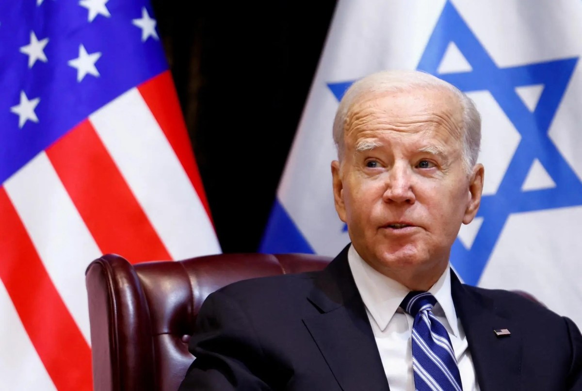 Biden's waffling war stances miffing allies, losing votes