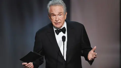 Getty Images Warren Beatty speaks at a Hollywood gala.