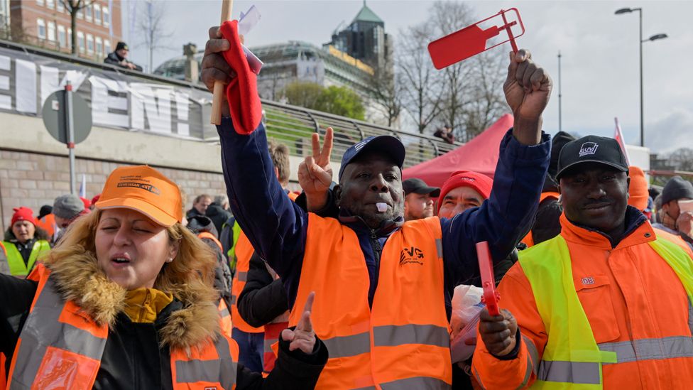 Protestors demonstrate in Hamburg