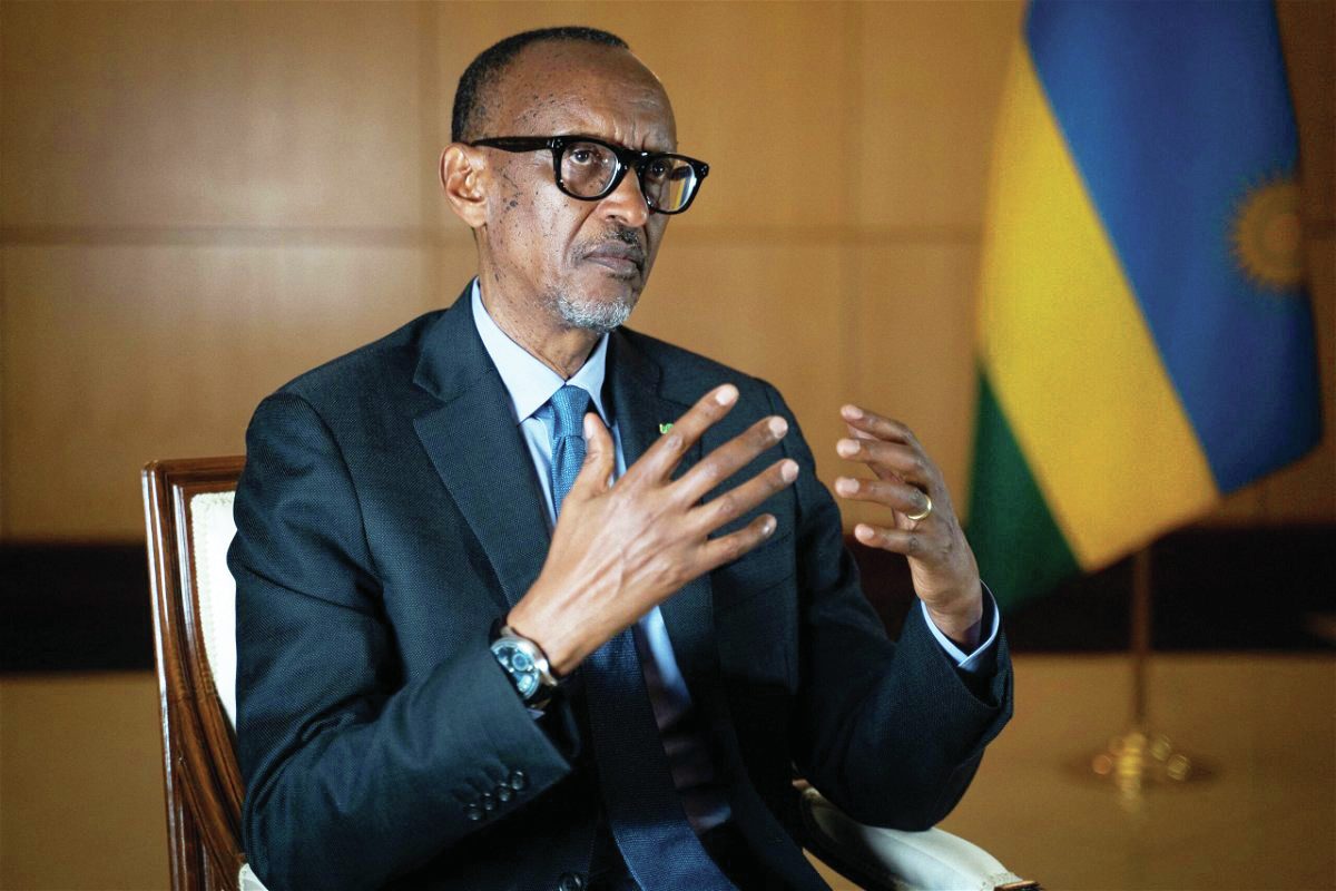 Ruanda. Presidente defende historial de acolhimento