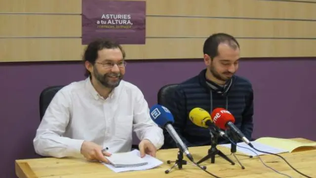 Los diputados de Podemos Asturies Emilio León y Héctor Piernavieja