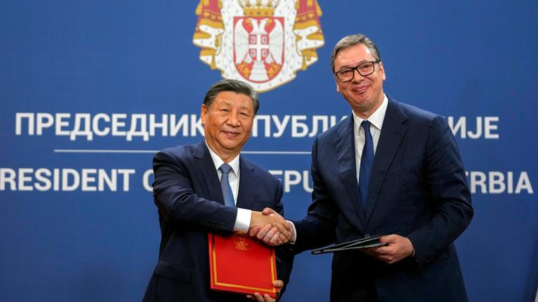Xi und Vucic bei ihrem Treffen in Serbien