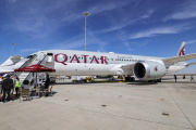 Un Boeing 787-9 Dreamliner de Qatar Airways au Dubai Airshow, le  13 novembre 2023. 