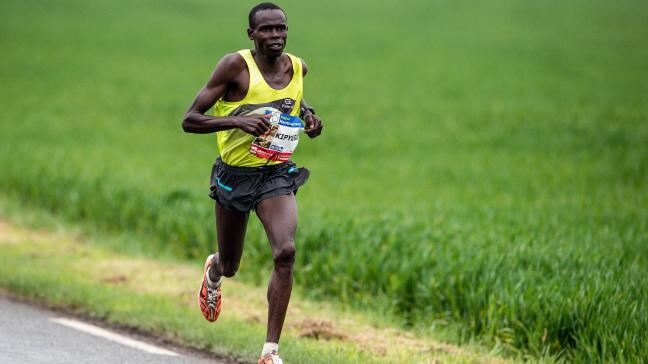Barnabas Kipyego a remporté le marathon. PHOTO PASCAL BONNIÈRE