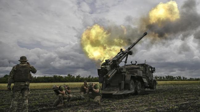 Un canon autotracté Caesar au travail dans la région du Donbass.