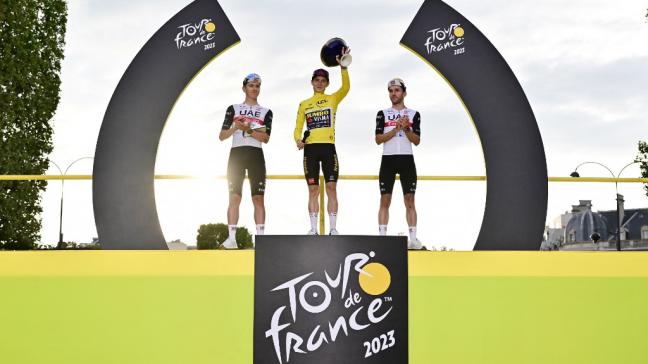 Le podium du Tour de France 2023, avec Jonas Vingegaard sur la plus haute marche du podium. Photo Marco BERTORELLO / AFP