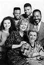 Claude Brooks, Frankie Faison, Stephanie Faracy, Adam Jeffries, Nancy Walker, and Brigid Brannagh in True Colors (1990)