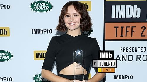 Olivia Cooke Accepts IMDb STARmeter Award
