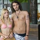 Kristen Bell and Russell Brand in Forgetting Sarah Marshall (2008)