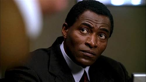 Carl Lumbly in Alias (2001)
