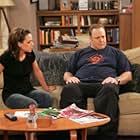 Kevin James and Leah Remini in The King of Queens (1998)