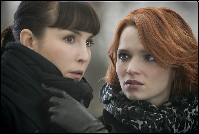 Karoline Herfurth and Noomi Rapace in Passion (2012)