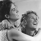 Mary Stuart Masterson and Mary-Louise Parker in Fried Green Tomatoes (1991)