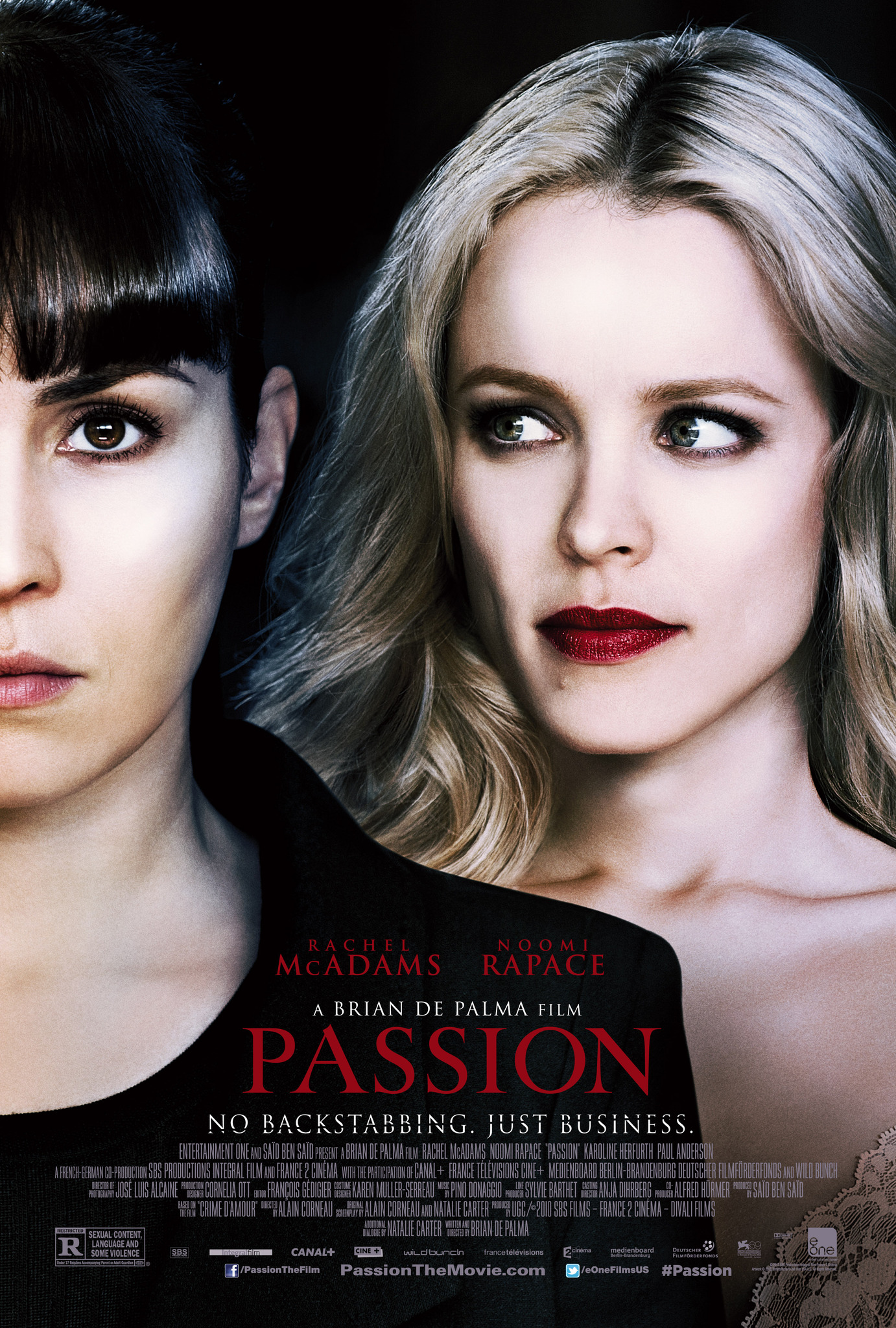Noomi Rapace and Rachel McAdams in Passion (2012)