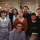 Lea Thompson, Marvin Hamlisch, Robert Gant, Eric Lutes, Amy Pietz, Mary Lou Rosato, and Caroline Duffy in Caroline in the City (1995)