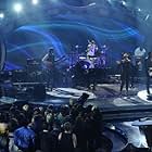 Mary J. Blige, Steve Vai, Travis Barker, Ron Fair, and Randy Jackson in American Idol (2002)