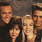 Luke Perry, Jason Priestley, Shannen Doherty, and Jennie Garth in Beverly Hills, 90210 (1990)