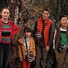 Olivia Sanabia, Albert Tsai, Paxton Booth, and Dakota Lotus in Coop and Cami Ask the World (2018)