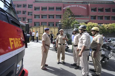 | Photo: PTI/Ravi Choudhary : Multiple schools receive bomb threat in Delhi NCR
