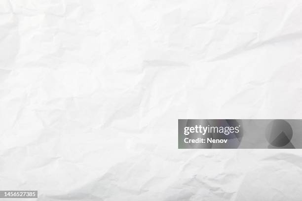 white wrinkle paper texture background - efecto texturado fotografías e imágenes de stock