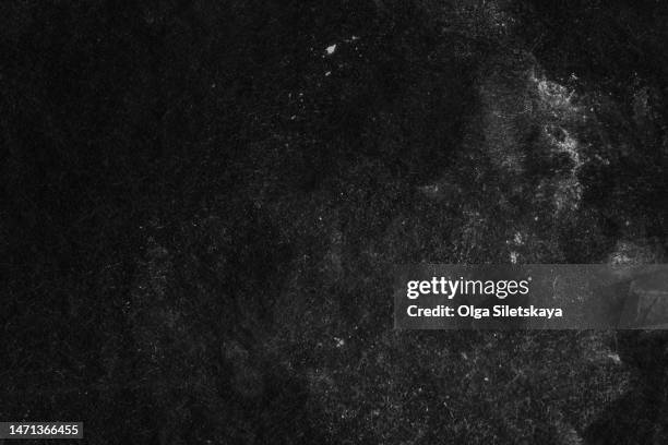 black abstract textured background - con textura fotografías e imágenes de stock