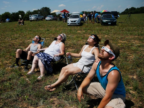 The Total Solar Eclipse Comes to “Eclipseville,” Kentucky