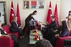 Курбан-байрам для политиков: Политические партии Турции посещают соперников, но не всех