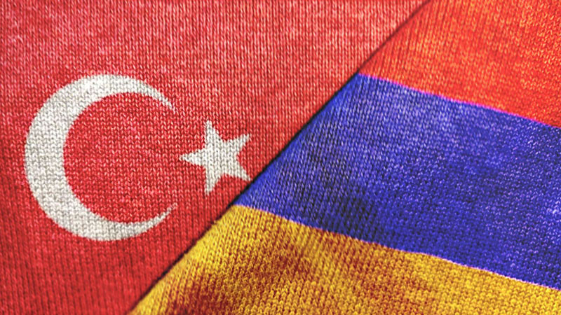 Главы МИД Армении и Турции по телефону обсудили события в регионе