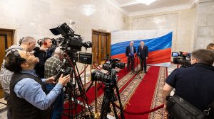 Пресс-подход Николая Шульгинова и Павла Завального перед встречей с членами Комитета Госдумы по энер