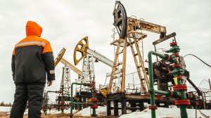 Россия планирует поставить Китаю миллионы тонн нефти через Казахстан за 10 лет