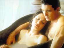 Анджелина Джоли и Антонио Бандерас в фильме «Соблазн», 2001 год