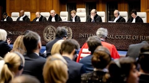 Les juges assistent à une session de la Cour internationale de justice (CIJ) dans une affaire opposant l'Ukraine à la Russie, à La Haye, le 2 février 2024.