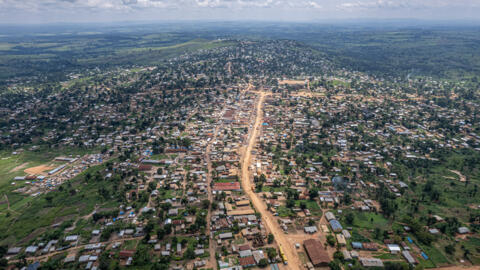 Vue aérienne de la ville de Komanda, dans la province d'Ituri, à l'est de la République démocratique du Congo, le 30 août 2023. (illustration)