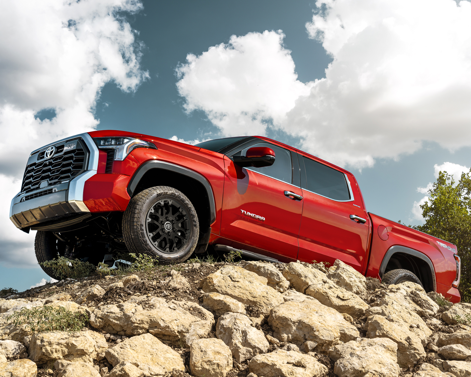 Tundra CrewMax TRD Off Road in Supersonic Red 