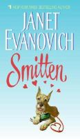 Cover image for Smitten [text (large print)]