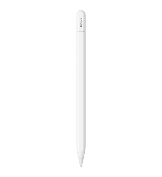 Beyaz Apple Pencil (USB-C) ve kapağı. Lazer baskıda Apple Pencil yazıyor ve Apple kelimesinin yerinde Apple logosu var.