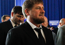 Кадыров публично поздравил супругу