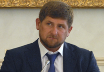 Пресс-секретарь президента России Дмитрий Песков назвал вопрос о продлении полномочий главы Чечни Рамзана Кадырова преждевременным