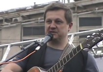 Страшная новость для поклонников группы «Любэ» – умер бесменный бас-гитарист коллектива Павел Усанов