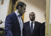 Томиться под домашним арестом экс-министру экономического развития Алексею Улюкаеву придется аж до 15 января