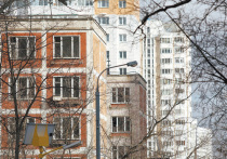 Рублевые цены на готовые квартиры в Москве продолжают медленно, но верно ползти вниз