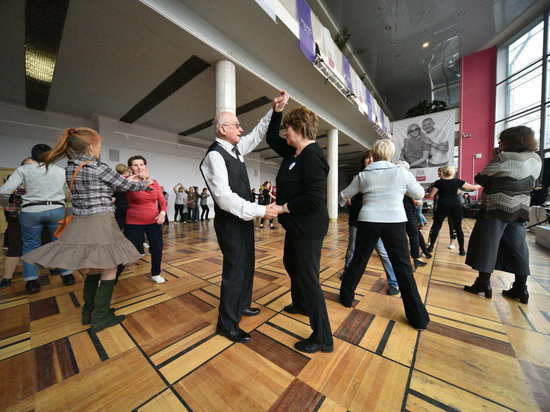 Москвичка предложила организовать танцевальные секции в культурных центрах Москвы