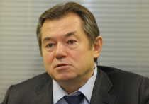 Рубль мог и не рухнуть вслед за нефтью, считает бывший советник президента, ныне министр Евразийской экономической комиссии (ЕЭК) Сергей Глазьев