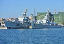 Господству Соединенных Штатов в море в эпоху «глобального мира и процветания» угрожают две военно-морские силы двух стран — России и Китая