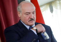 Президент Белоруссии Александр Лукашенко заявил об отказе принимать самолеты Украины